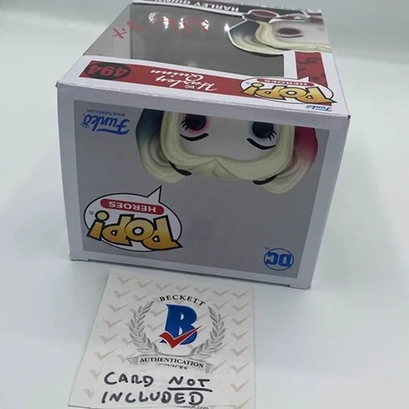 Harley Quinn Pop! Vinyl Figure - Picture 5 of 7